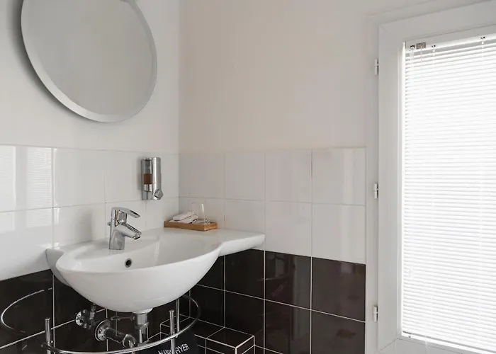 Al Ponticello 코마키오