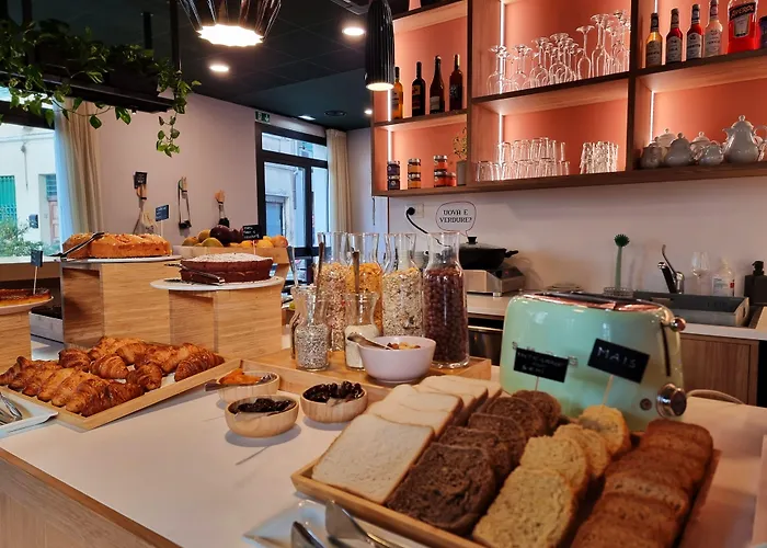 Al Ponticello 4* Комаккьо